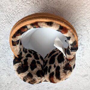 NWT UGG Shearling & Suede Earmuffs in Leopard